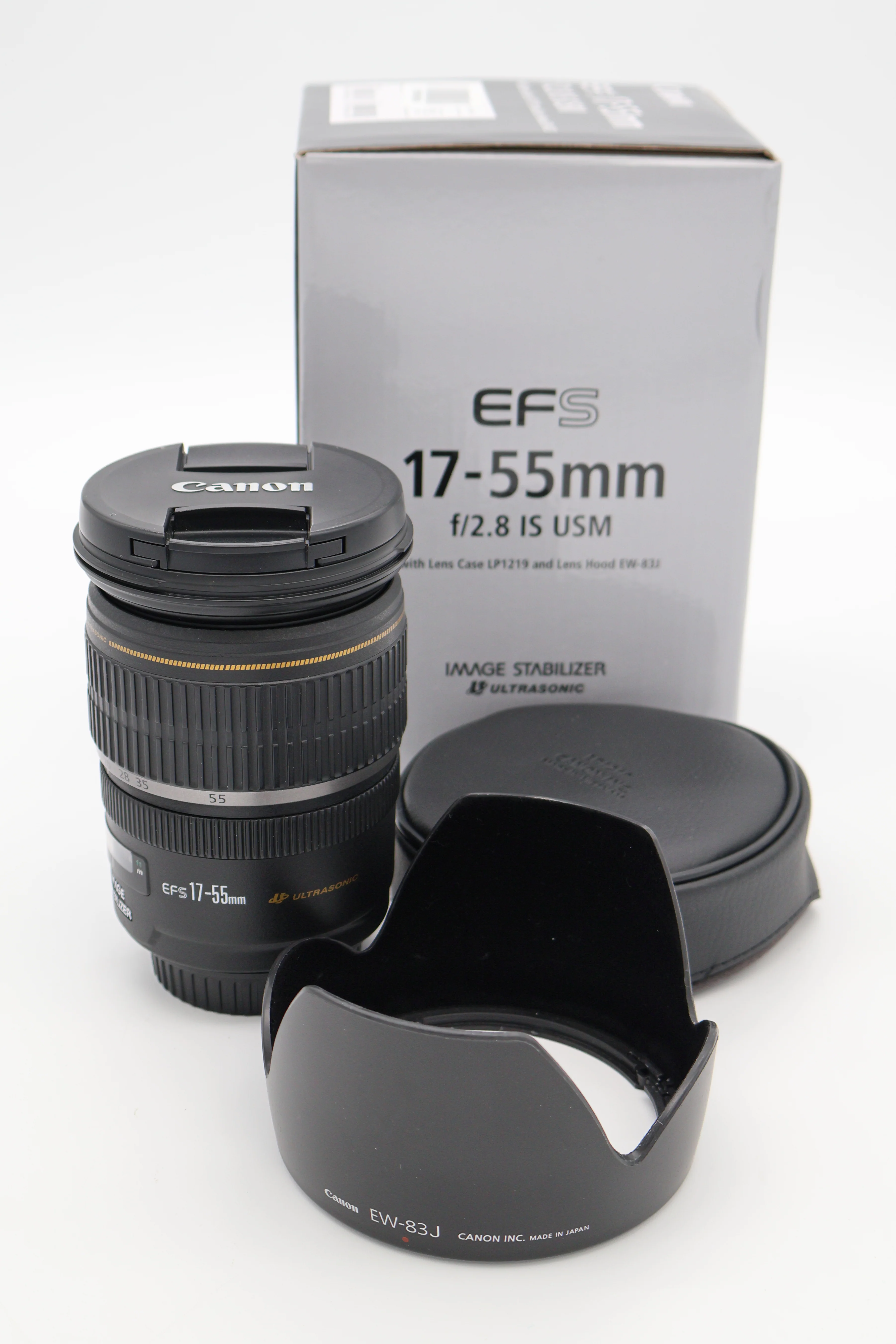 Canon EF-S 17-55mm f2.8 IS USM (Open Box) - Image 9