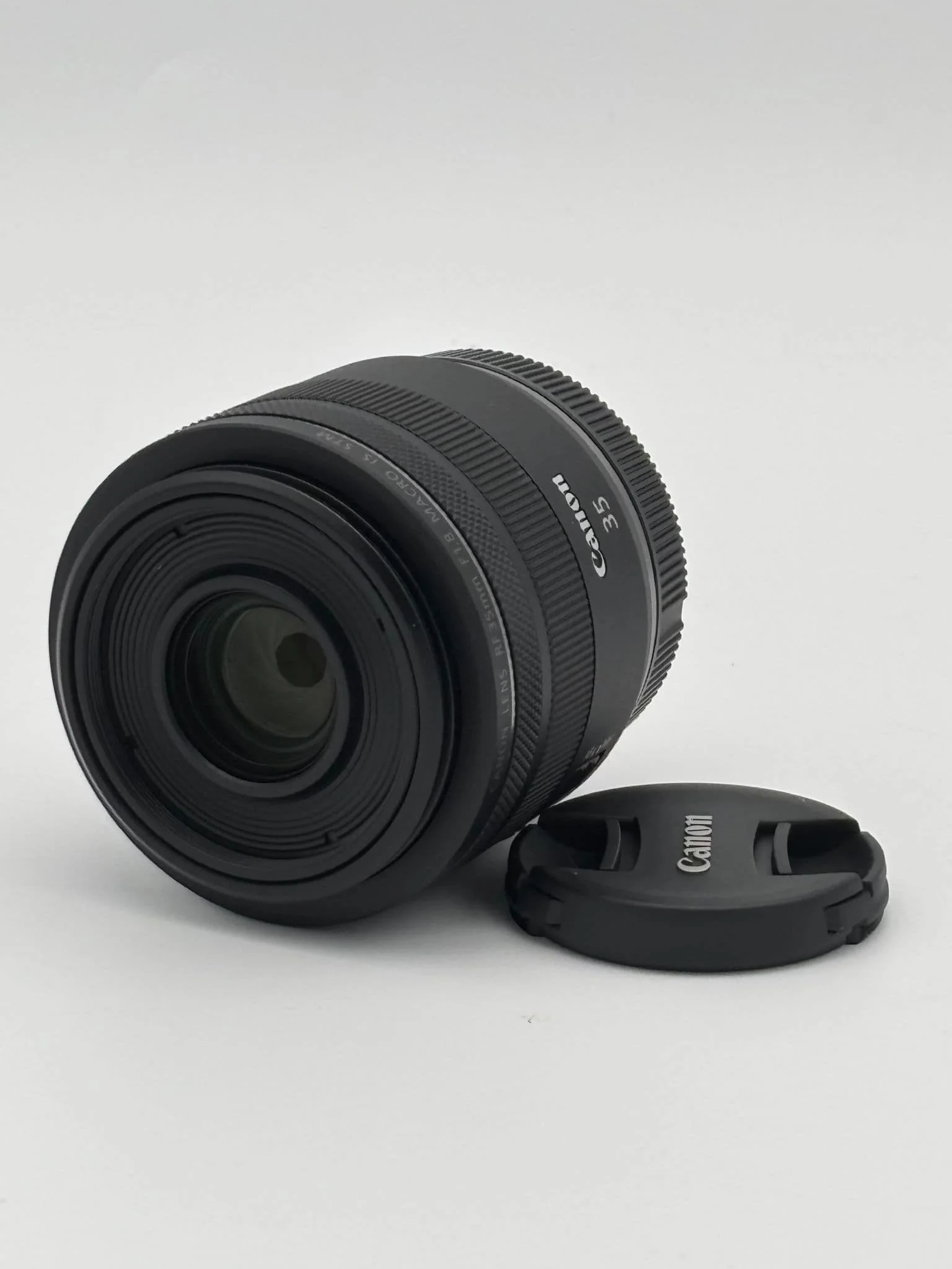 Canon RF 35mm f/1.8 Macro IS STM - Image 6