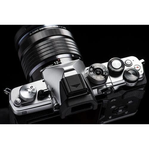OM System OM-3 Kit (12-45mm F/4 PRO) - Image 7