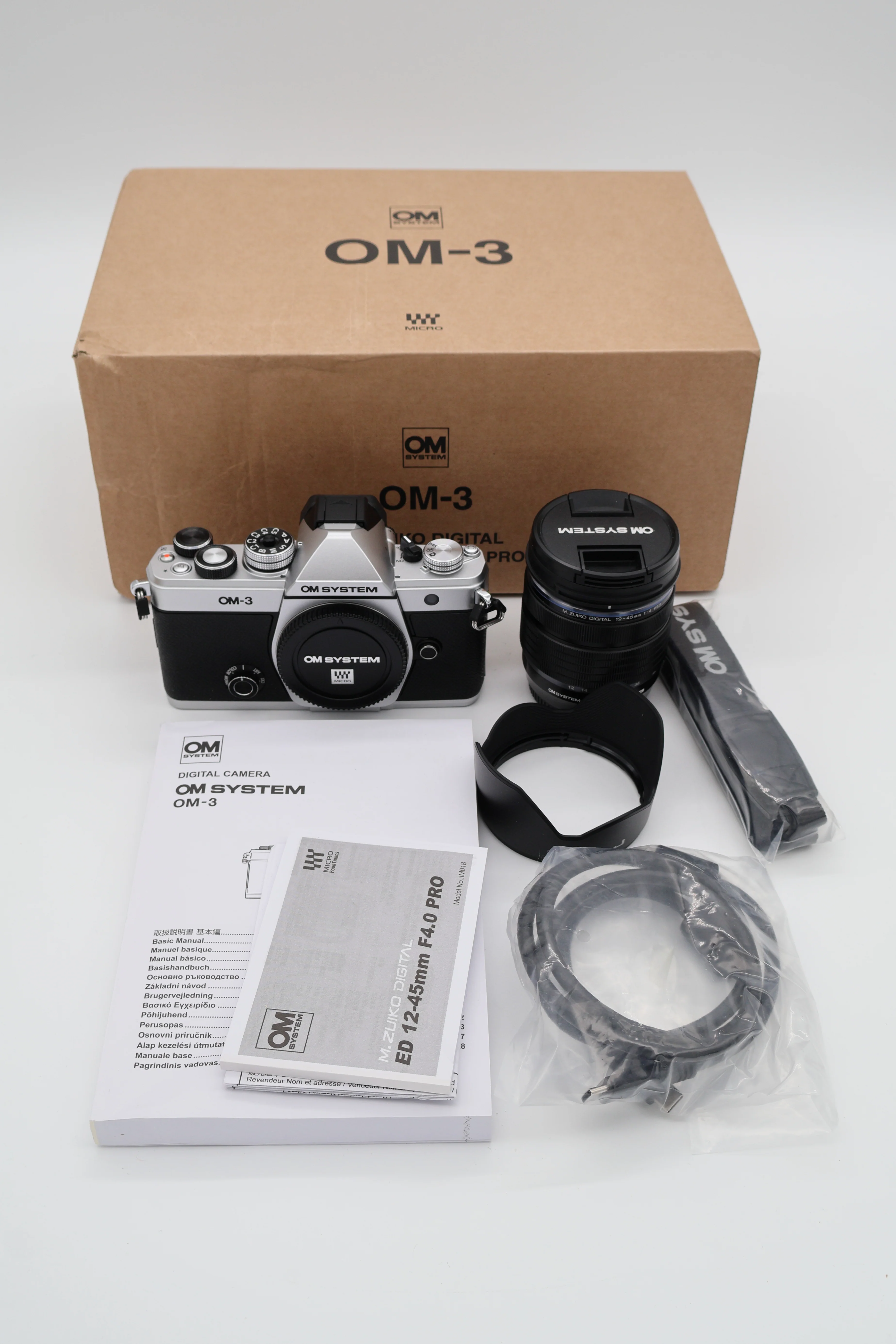 OM System OM-3 Kit (12-45mm F/4 PRO) (Open Box) - Image 10