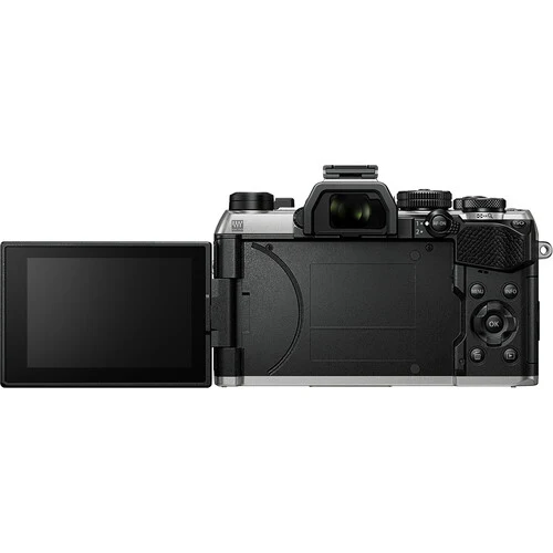 OM System OM-5 Mark II Kit (12-45) Silver - Image 5