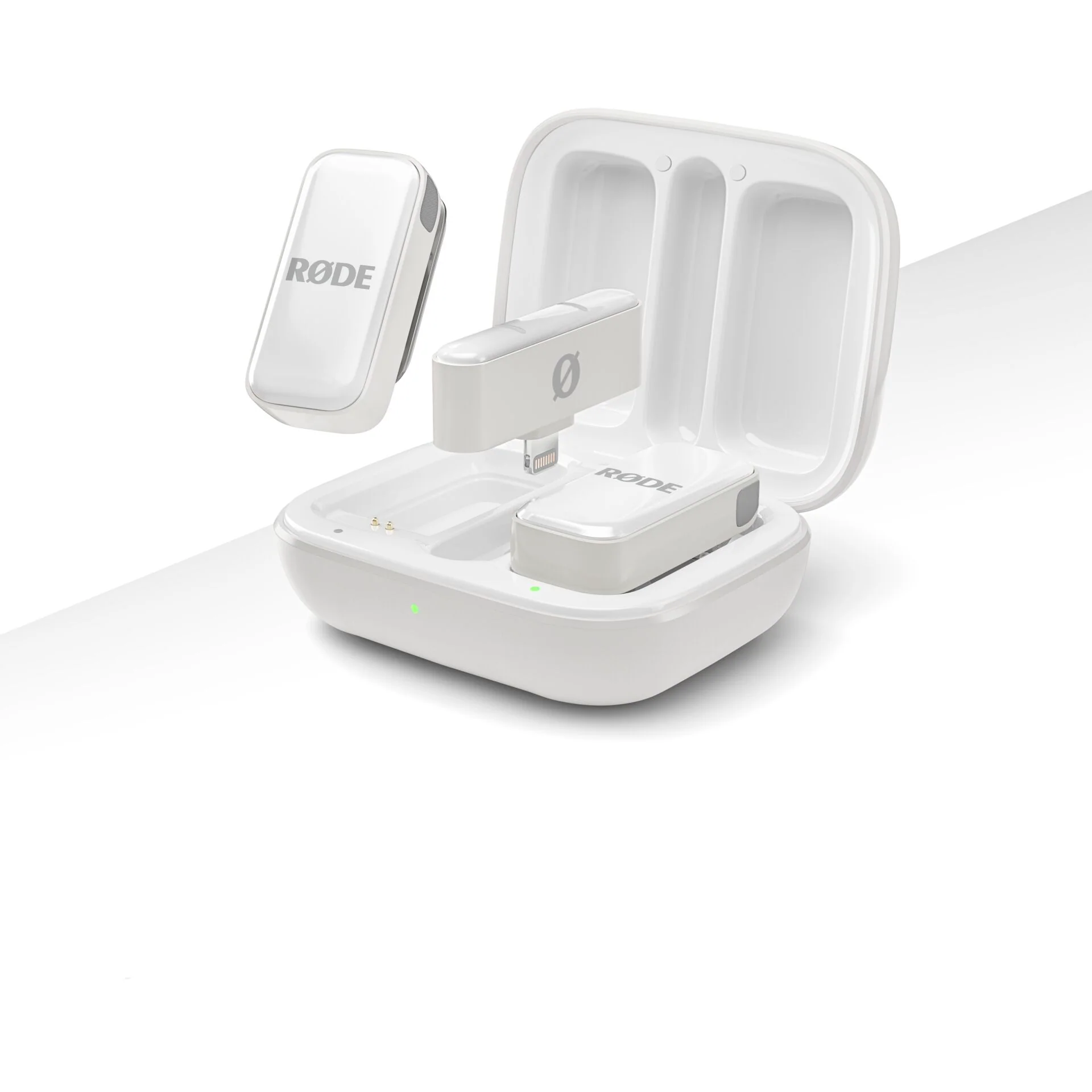 Rode Wireless Ultra-Compact Lightning Microphone - White - Image 4