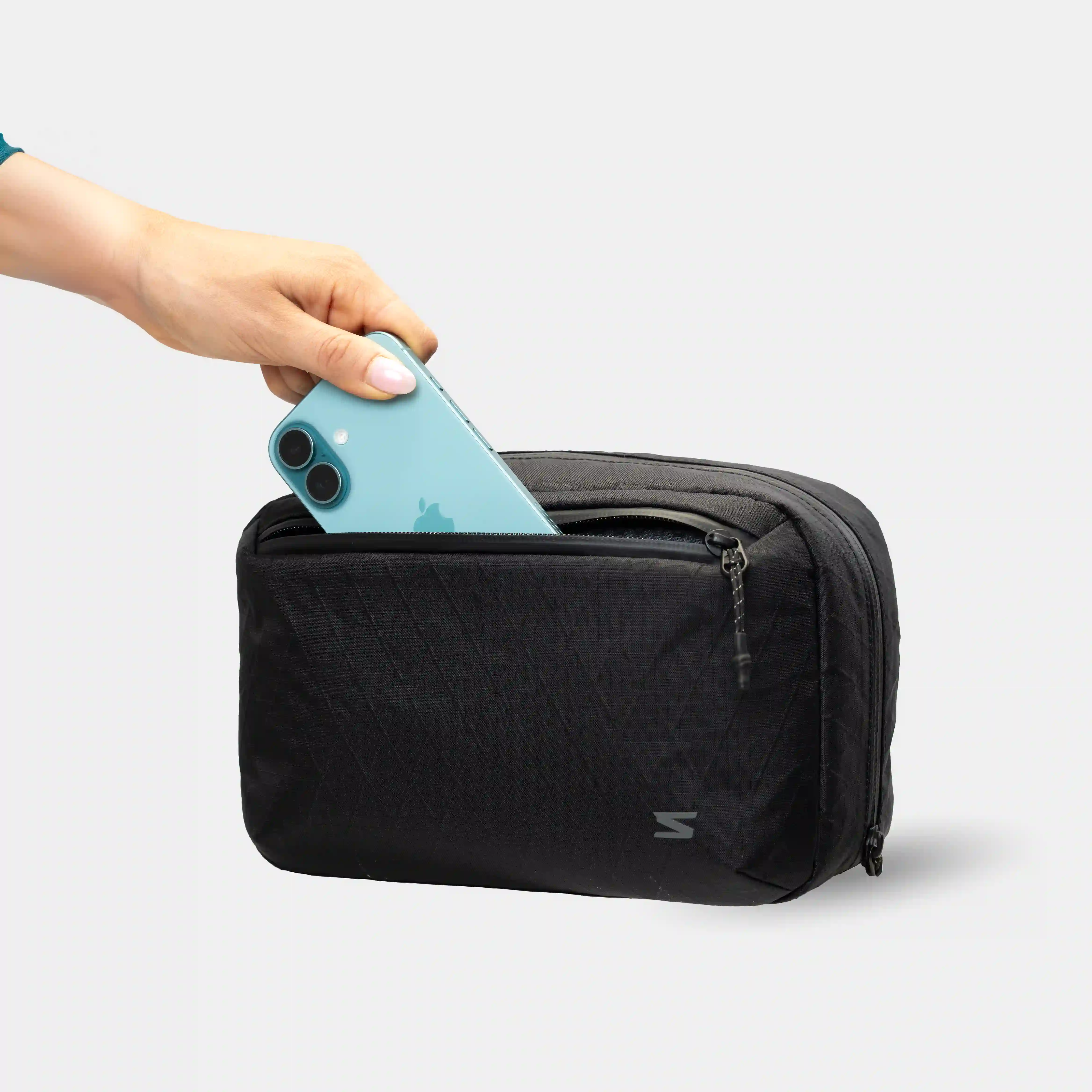 Sakk Axis Clip - Tech Organizer Pouch - Image 5